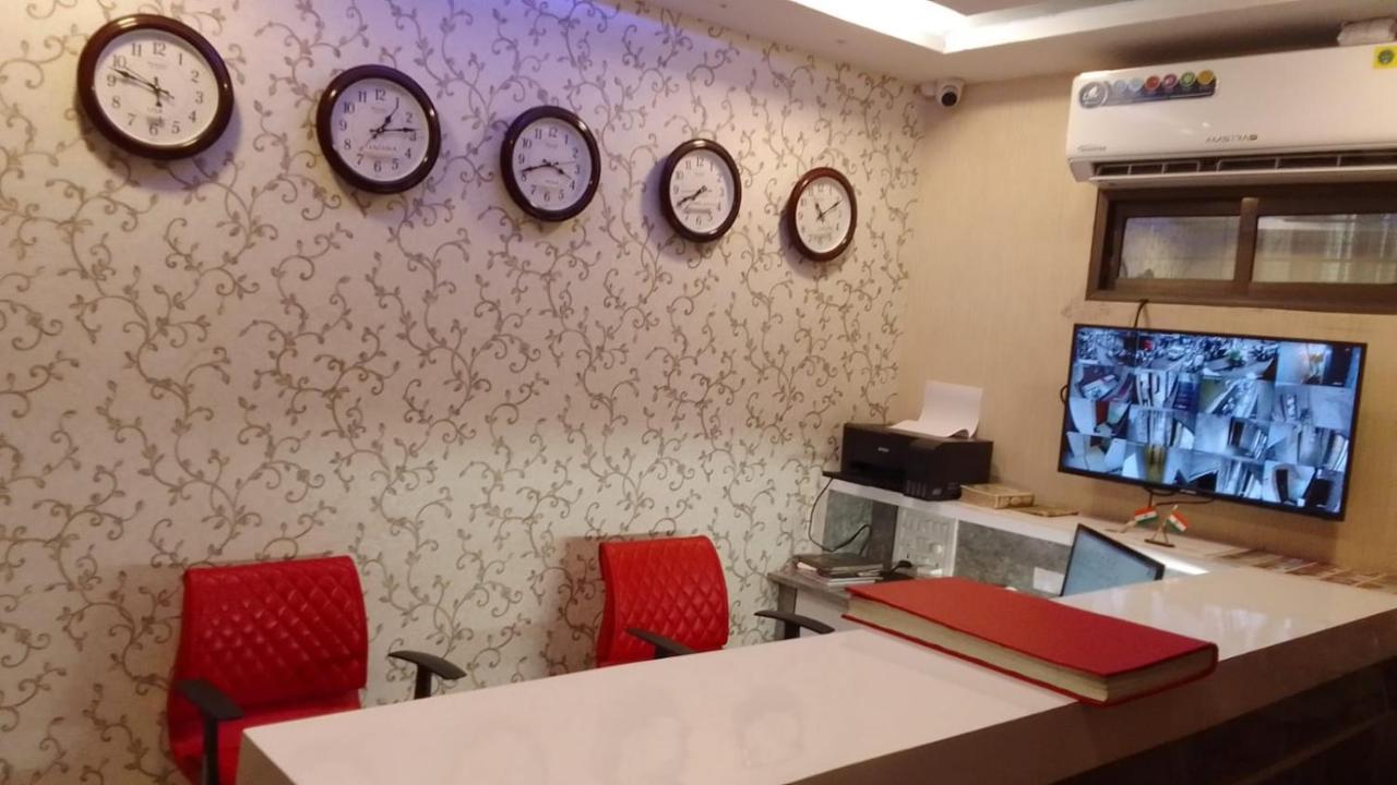 Hotel Jodiya - Near Cst มุมไบ ภายนอก รูปภาพ