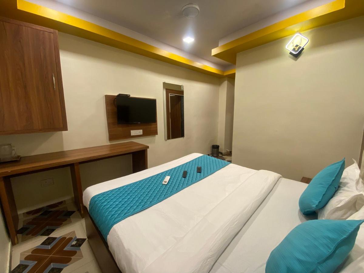 Hotel Jodiya - Near Cst มุมไบ ภายนอก รูปภาพ